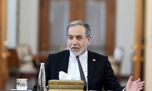 گفت‌وگوی تلفنی عراقچی با مسئول سیاست خارجی اتحادیه اروپا