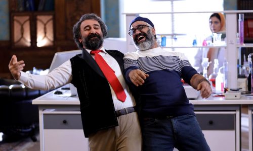 اکران فیلمی با بازی پژمان جمشیدی و مهران احمدی/ «کافه سلطان» روی پرده سینماها می‌رود