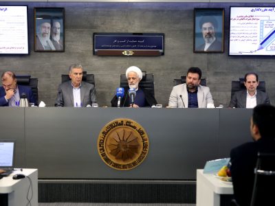 رئیس اتاق بازرگانی ایران برلزوم ارتقاء امکانات زیرساختی در شهرک‌های صنعتی تاکید کرد