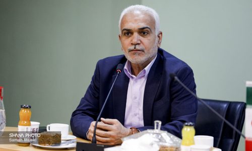 افزایش ۳ هزار بشکه‌ای تولید میدان دارخوین