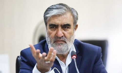 عزیزی-ناتوانی-آمریکا-برابر