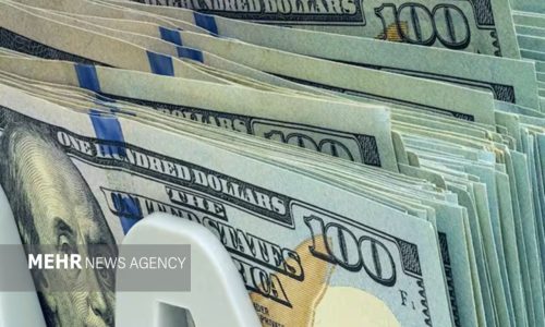 آغاز فروش ۱۰ هزار دلار در ۵ بانک منتخب برای مدیریت بازار ارز