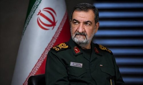 سرلشکر رضایی: ترامپ در باتلاق نه جنگ و نه مذاکره گرفتار شده است