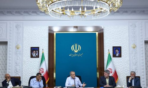 پزشکیان: از واردات بنزین بی‌نیاز شدیم